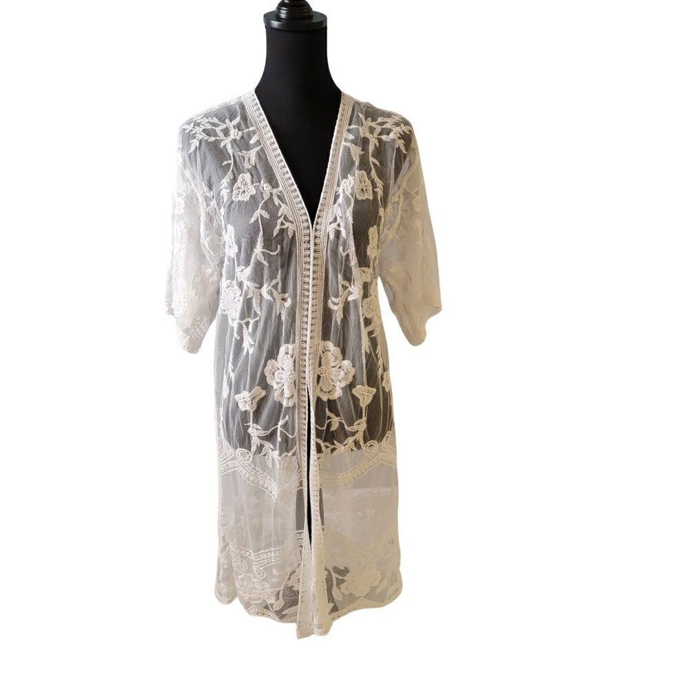 Above and Beyond White Beach Coverup Casual Bohemian Lace NWT NEW Size M - Picture 4 of 9